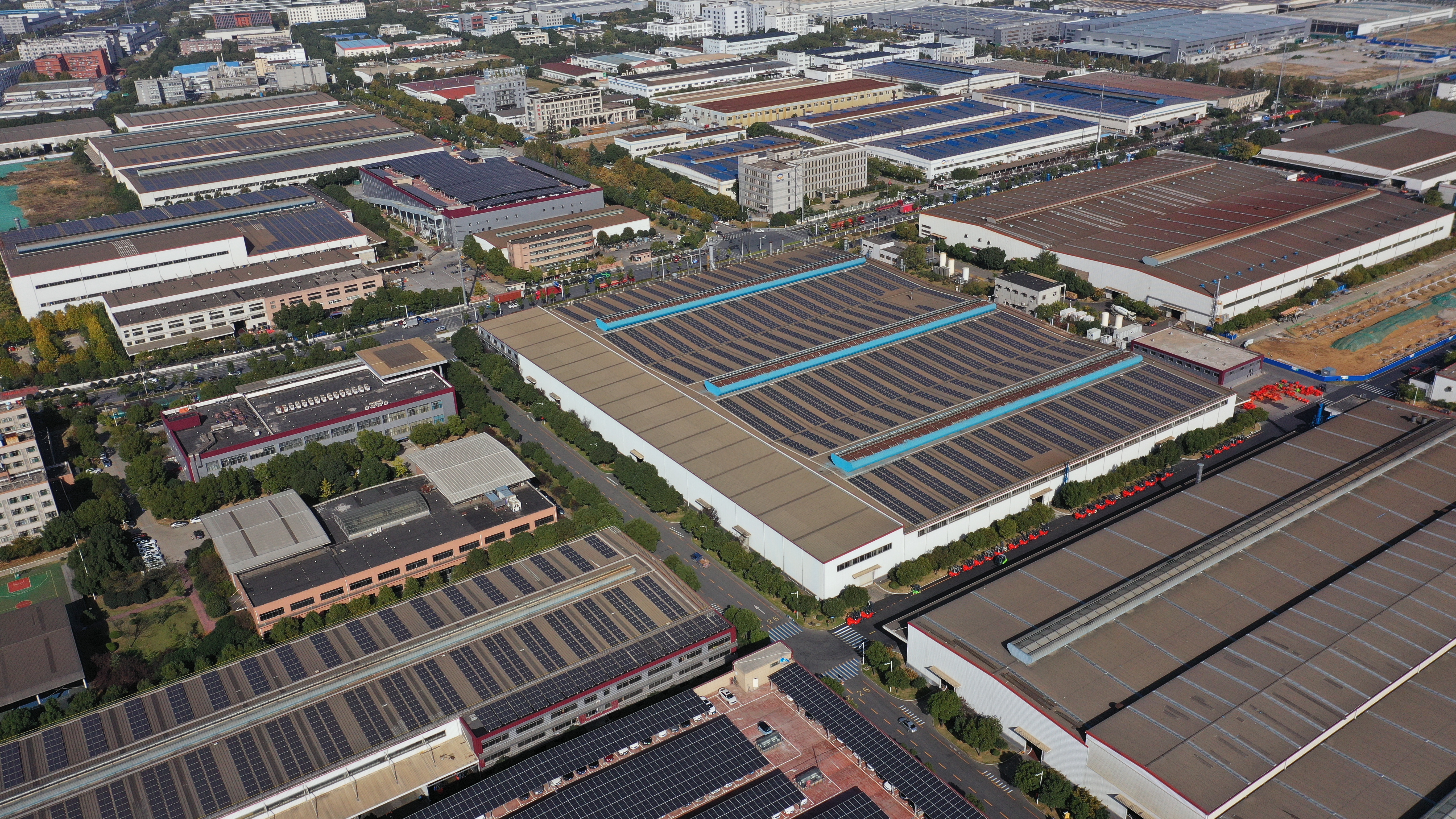 合力叉车8.21MW分布式光伏电站项目