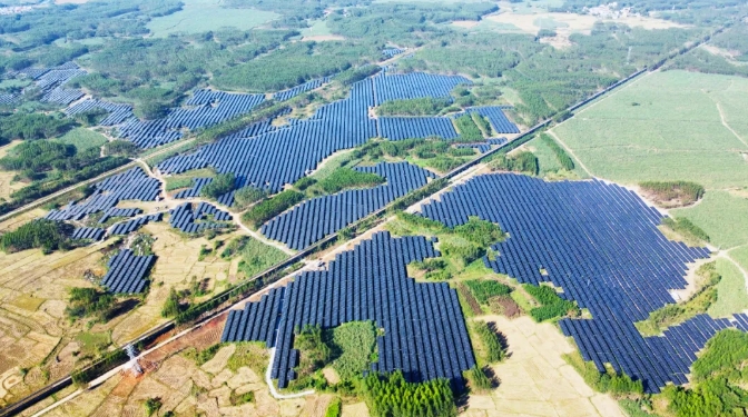 闪耀时刻 | 阳光新能源大型风光电站集中并网超2GW！