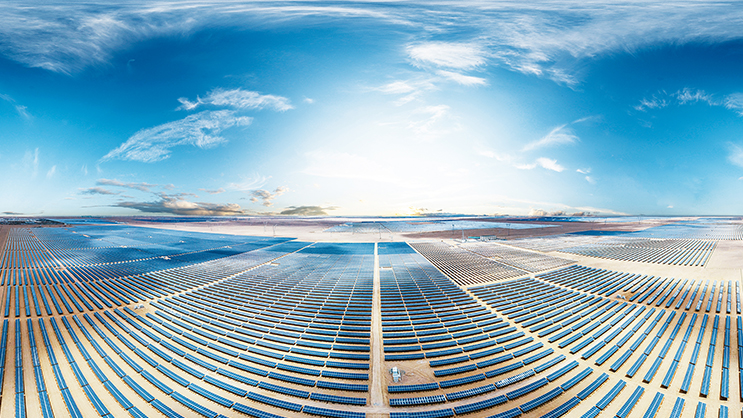 青海格尔木光伏领跑者项目成功并网，引领全国光伏发电进入平价上网新时代